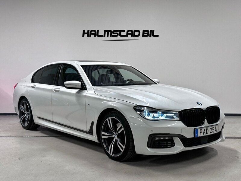 Vit Begagnad 2016 BMW 740 M Sport Sedan | 419 500 kr - Bild 1/4