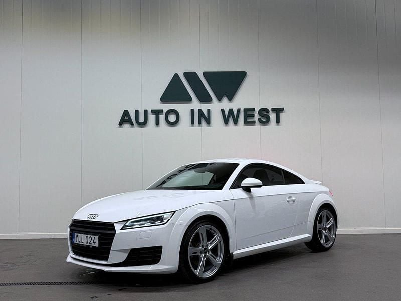 Vit Begagnad 2017 Audi TT Sportkupé | 199 900 kr (Marknadspris) - Bild 1/4