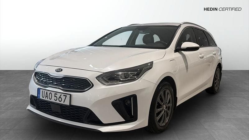 Begagnad Kia Ceed Sportswagon 2021 Vit Kombi