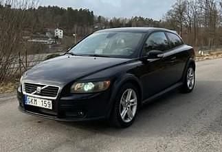 Svart Begagnad 2008 Volvo C30 Summum Halvkombi | 35 000 kr (Bra pris) - Bild 1/4