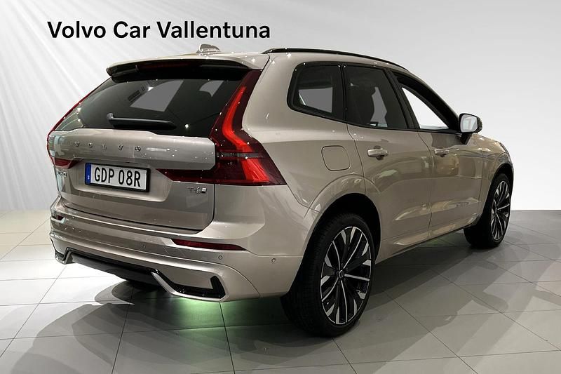 Ny Volvo XC60 349 HK (256 kW) 2026 Grå SUV