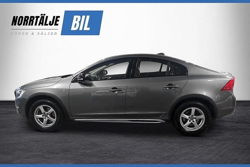 Begagnad Volvo S60 CC Summum 190 HK (139 kW) 2015 Grå Sedan