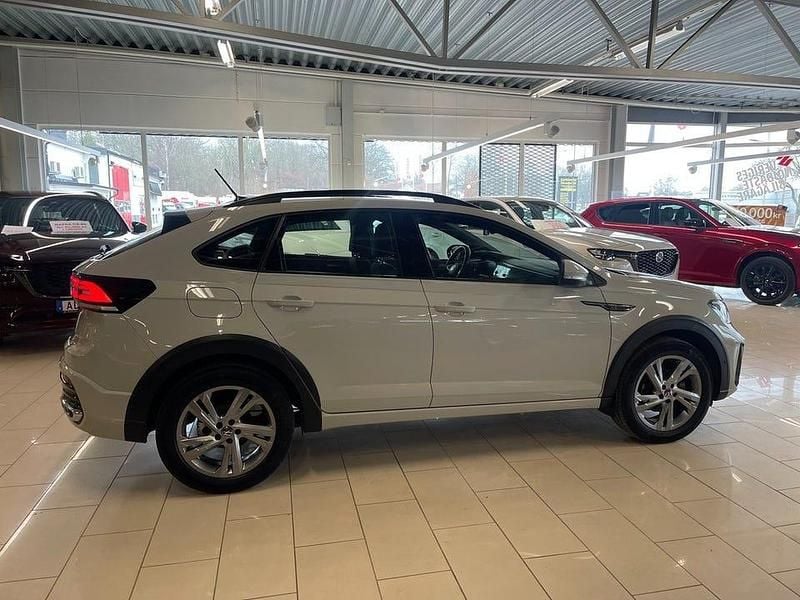 Begagnad VW Taigo R-line 110 HK (80 kW) 2023 Grå SUV