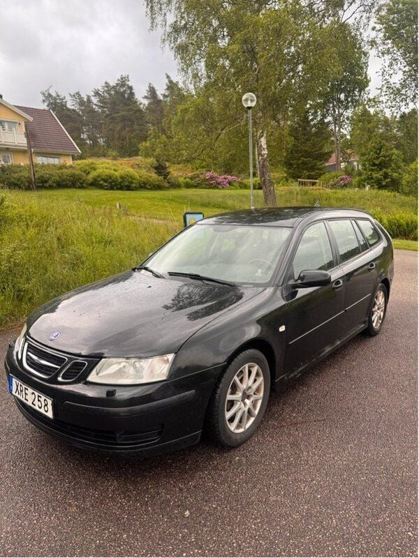 Svart Begagnad 2006 Saab 9-3 Linear Kombi | 19 500 kr (Superpris) - Bild 1/4
