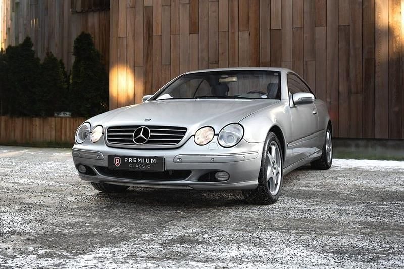 Begagnad Mercedes CL500 306 HK (225 kW) 2000 Grå Sportkupé