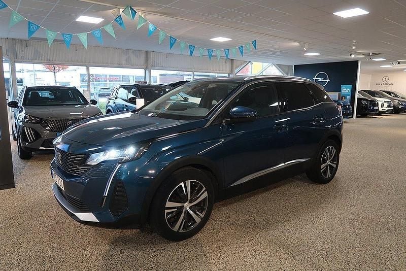 Blå Begagnad 2021 Peugeot 3008 SUV | 214 800 kr (Bra pris) - Bild 1/4