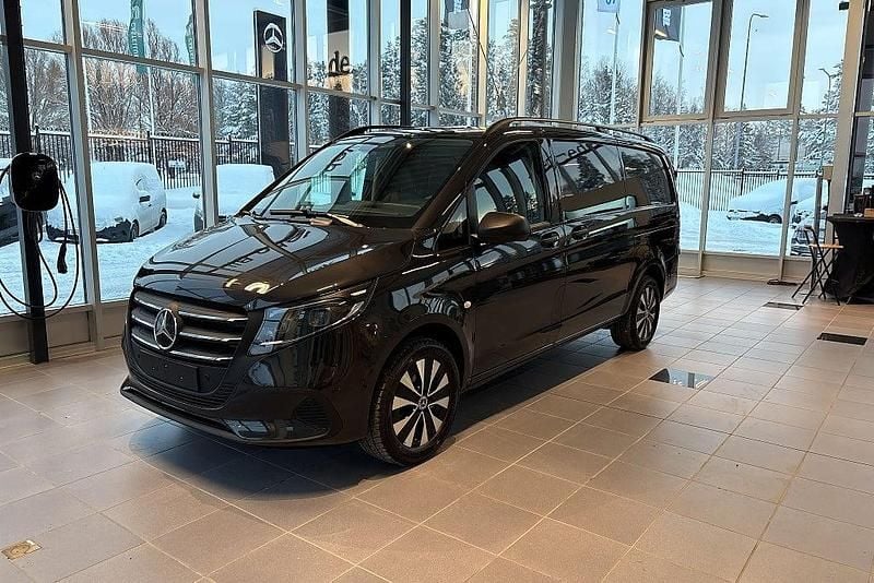 Grå Ny 2026 Mercedes Vito Van | 748 750 kr (Dyr) - Bild 1/4