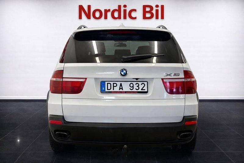 Begagnad BMW X5 Sport Line 286 HK (210 kW) 2008 Vit SUV