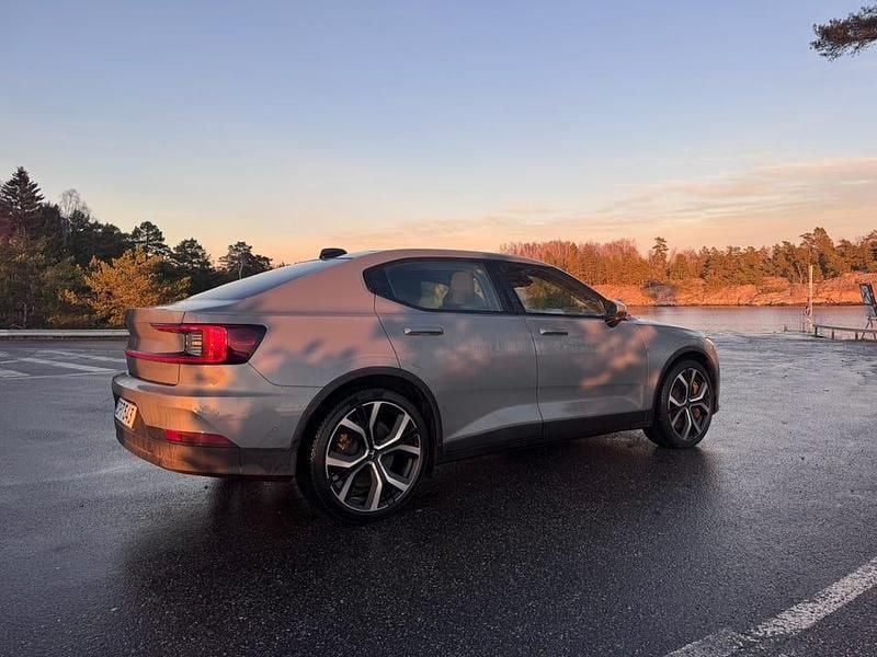 Begagnad Polestar 2 Pilot 300 kW (408 HK) 2021 Grå Halvkombi