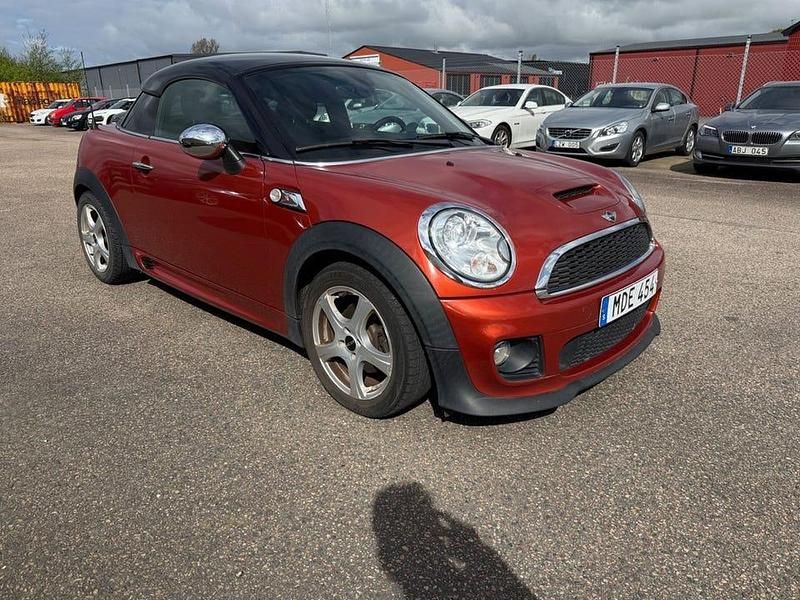 Begagnad Mini Cooper SD 143 HK (105 kW) 2011 Orange Halvkombi