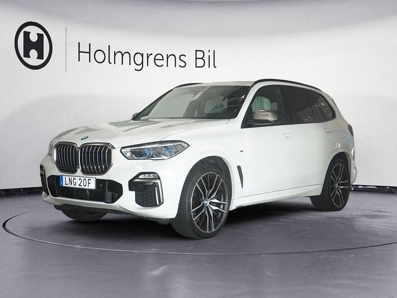 Vit Begagnad 2019 BMW X5 M Sport SUV | 549 800 kr (Lite dyr) - Bild 1/4