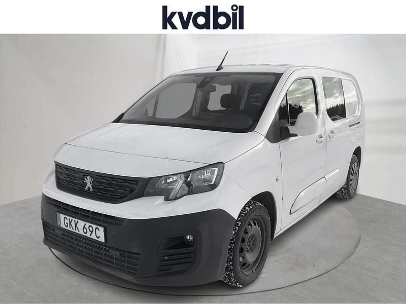 Vit Begagnad 2020 Peugeot Partner Minibuss | 140 000 kr (Superpris) - Bild 1/3
