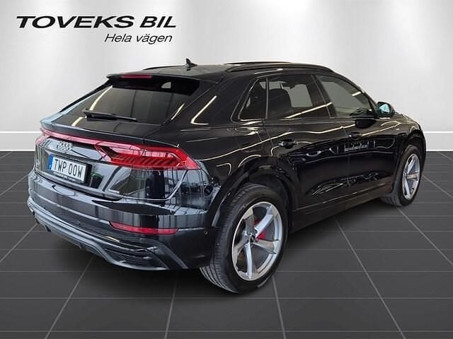 Begagnad Audi Q8 S-Line 286 HK (210 kW) 2020 2t2t SUV