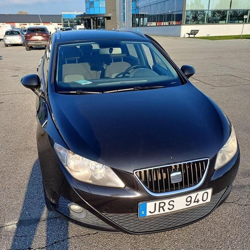 Svart Begagnad 2011 Seat Ibiza ST Style Kombi | 38 000 kr (Bra pris) - Bild 1/4