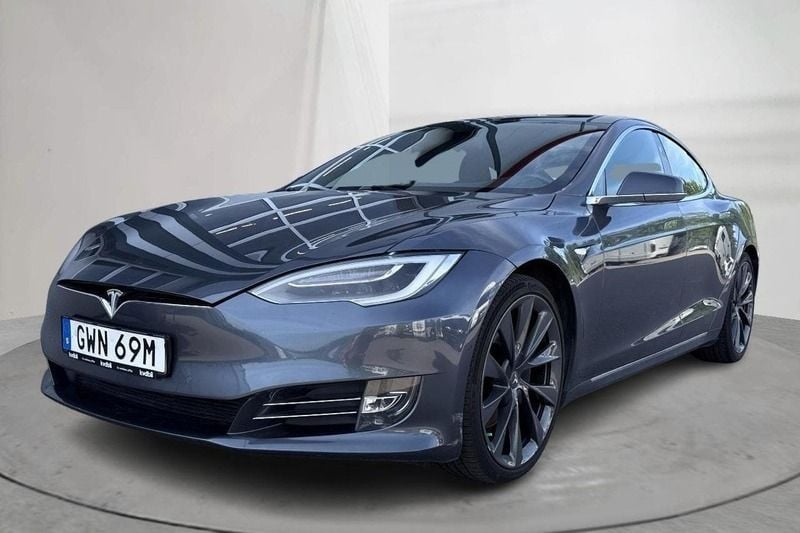 Grå Begagnad 2021 Tesla Model S Sedan | 330 000 kr (Superpris) - Bild 1/4