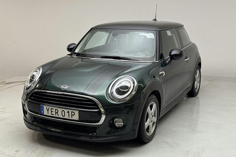 Grön Begagnad 2019 Mini Cooper Chili Halvkombi | 158 000 kr (Superpris) - Bild 1/4