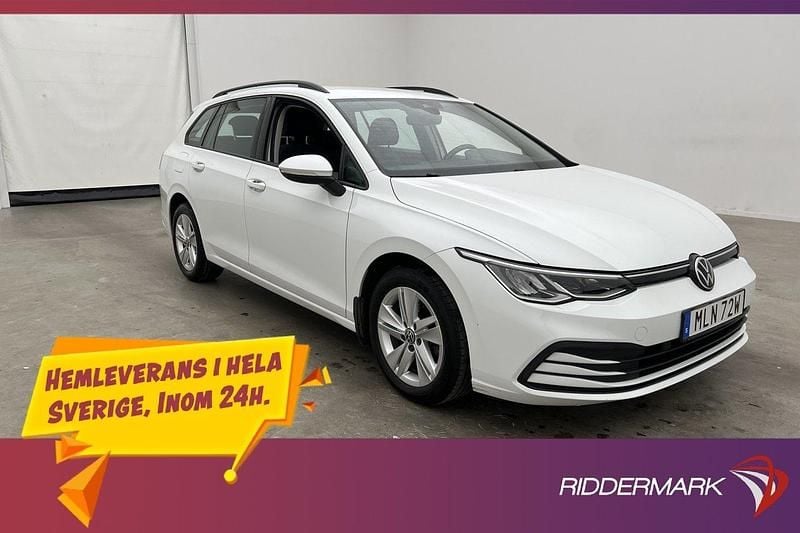 Vit Begagnad 2021 VW Golf VIII Kombi | 239 800 kr (Marknadspris) - Bild 1/3
