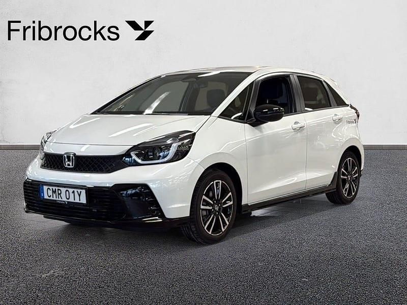 Begagnad Honda Jazz Sport 123 HK (90 kW) 2024 Vit Halvkombi