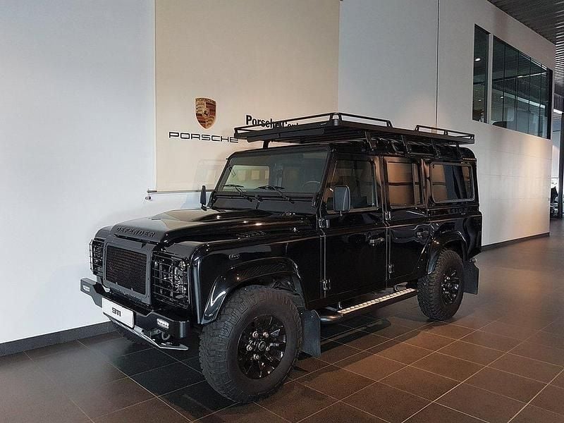 Begagnad Land Rover Defender 123 HK (90 kW) 2015 Mörkgrön (svart) SUV