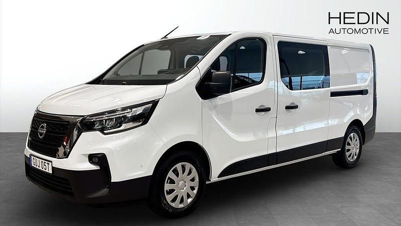 Vit Ny 2025 Nissan Primastar Minibuss | 452 249 kr - Bild 1/4