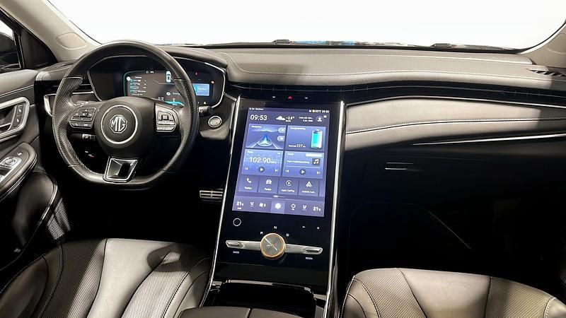 Begagnad MG Marvel R Luxury 132 kW (180 HK) 2022 Svart SUV