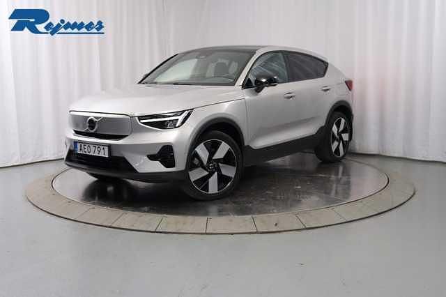 Silver (silver dawn metallic) Begagnad 2022 Volvo C40 Ultimate SUV | 369 900 kr (Marknadspris) - Bild 1/4