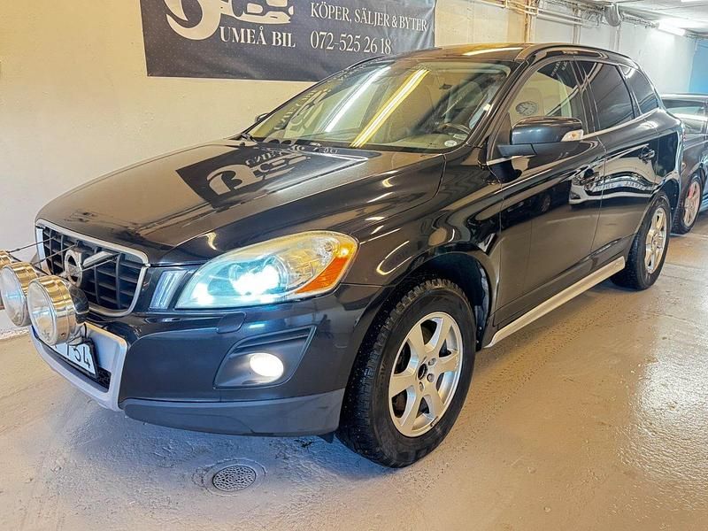 Svart Begagnad 2010 Volvo XC60 Momentum SUV | 79 900 kr (Marknadspris) - Bild 1/4