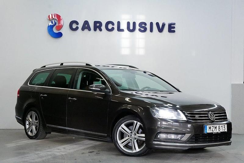Mörkbrun Begagnad 2013 VW Passat GT Kombi | 69 900 kr (Marknadspris) - Bild 1/4