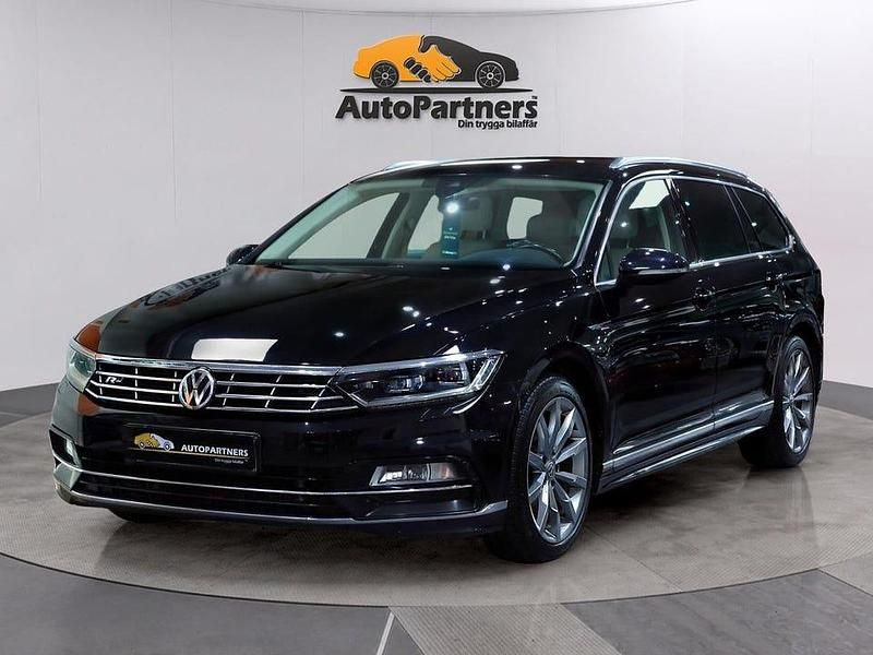 Begagnad VW Passat GT 190 HK (139 kW) 2018 Svart Kombi