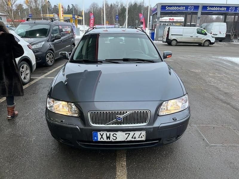 Begagnad Volvo V70 170 HK (125 kW) 2007 Kombi