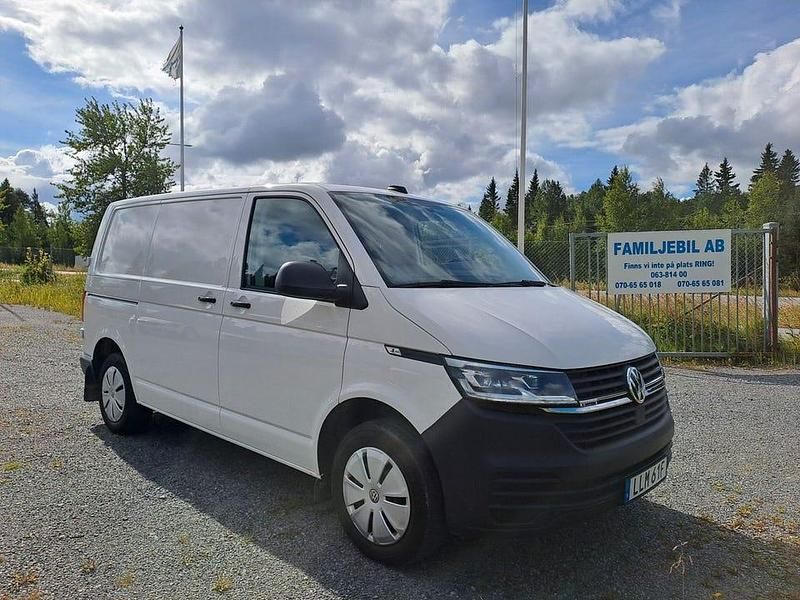 Vit Begagnad 2022 VW T6.1 Van | 399 000 kr (Bra pris) - Bild 1/4