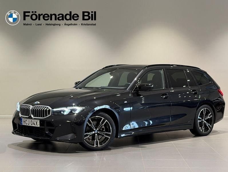 Svart Begagnad 2024 BMW 320 M Sport Kombi | 499 000 kr - Bild 1/4
