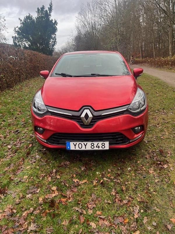 Begagnad 2018 Renault Clio IV Expression Halvkombi | 88 000 kr (Marknadspris) - Bild 1/4