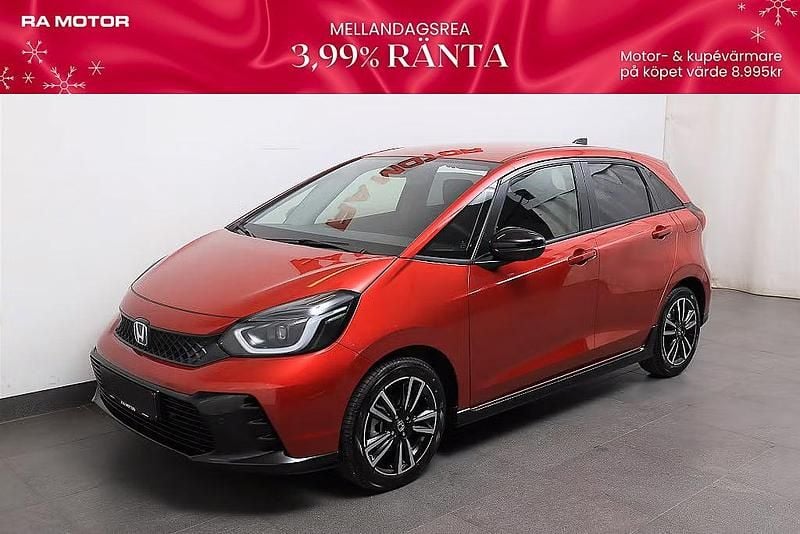 Crystal red metallic Ny 2025 Honda Jazz Advance Halvkombi | 304 900 kr (Marknadspris) - Bild 1/4