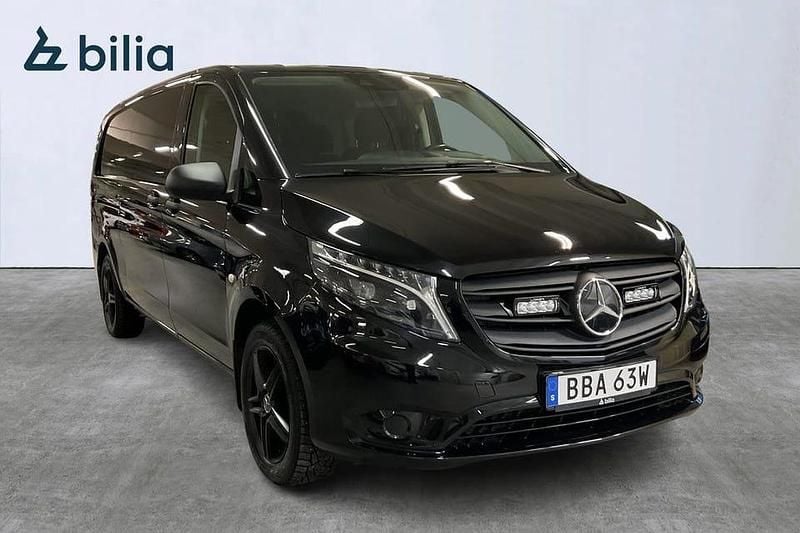 Begagnad Mercedes Vito 165 HK (121 kW) 2022 Svart Van