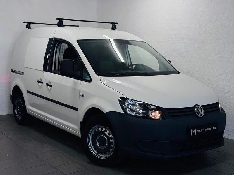Vit Begagnad 2014 VW Caddy Minibuss | 59 900 kr (Marknadspris) - Bild 1/4