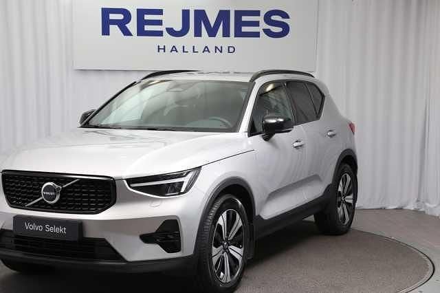 Begagnad Volvo XC40 197 HK (144 kW) 2025 SUV