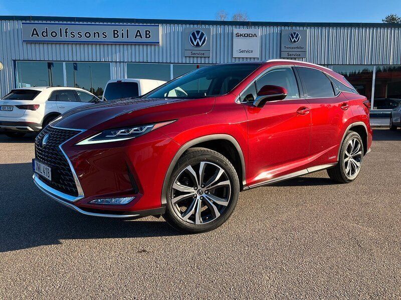 Röd Begagnad 2019 Lexus RX450h Executive Line SUV | 448 000 kr (Marknadspris) - Bild 1/4