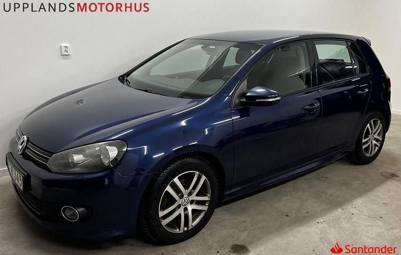 Blå Begagnad 2013 VW Golf VII Halvkombi | 71 900 kr (Bra pris) - Bild 1/4