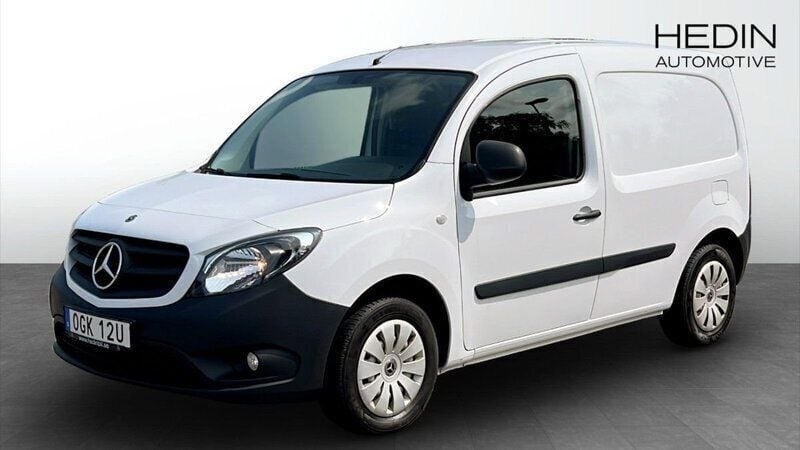 Vit (white) Begagnad 2020 Mercedes Citan 109 Van | 129 900 kr (Marknadspris) - Bild 1/4