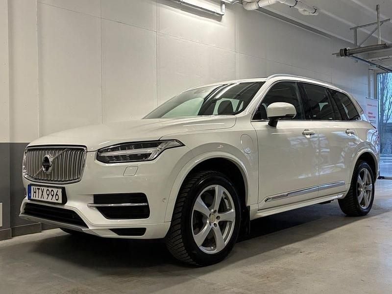 Begagnad Volvo XC90 Inscription 407 HK (299 kW) 2017 Vit SUV