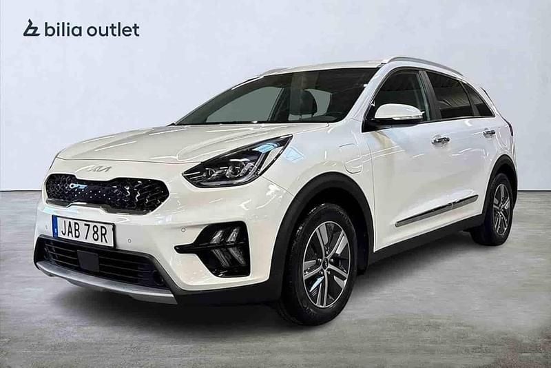 Vit Begagnad 2022 Kia Niro SUV | 249 900 kr - Bild 1/1
