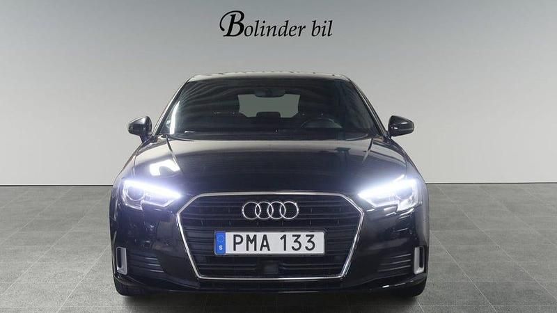 Begagnad Audi A3 Proline 150 HK (110 kW) 2018 Svart Sedan