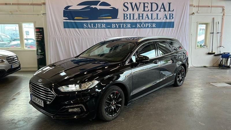 Svart Begagnad 2020 Ford Mondeo ST-Line Kombi | 169 000 kr (Marknadspris) - Bild 1/4