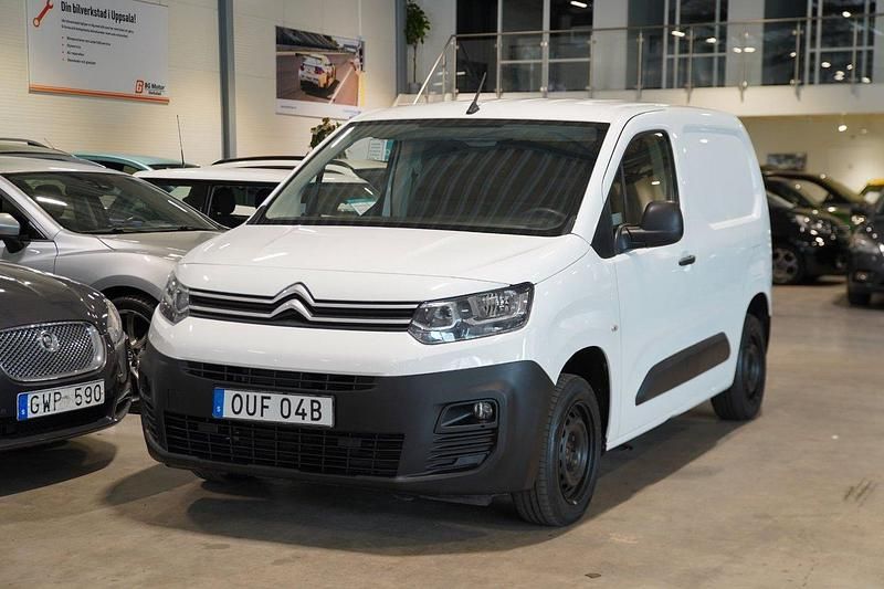 Vit Begagnad 2020 Citroën Berlingo Minibuss | 129 900 kr (Marknadspris) - Bild 1/4