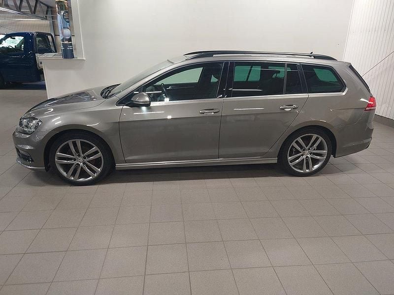 Begagnad VW Golf VII GT 150 HK (110 kW) 2015 Grå Kombi