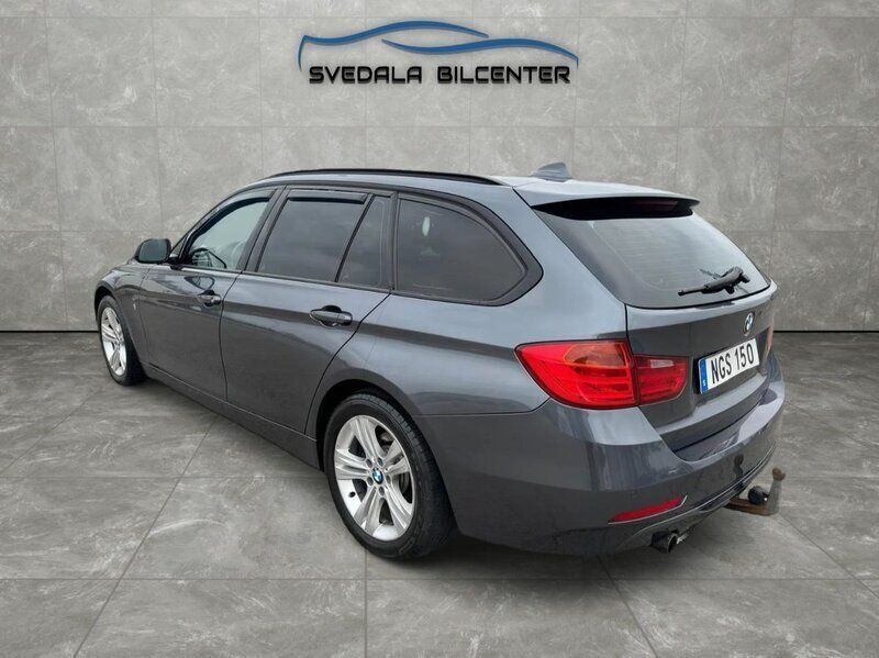 Begagnad BMW 320 Sport Line 184 HK (135 kW) 2013 Grå Kombi