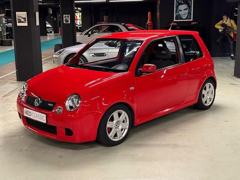 Röd Begagnad 2000 VW Lupo GTI Halvkombi | 159 000 kr - Bild 1/4