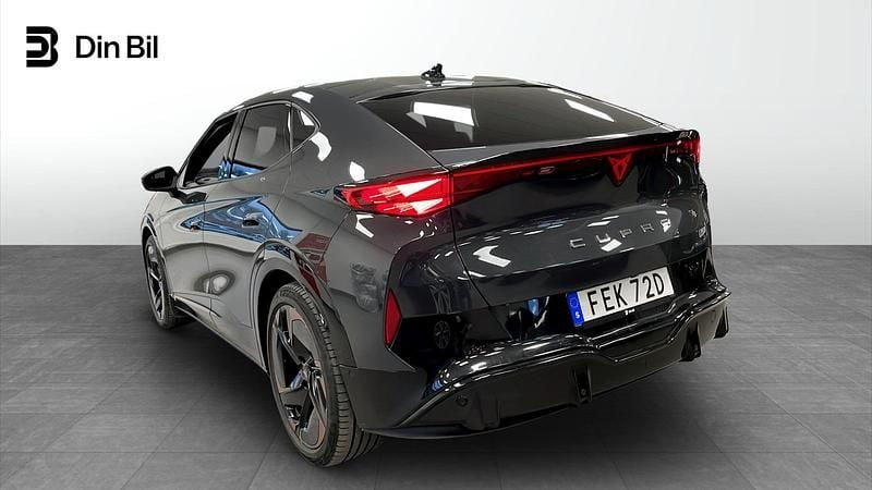 Begagnad Cupra Tavascan VZ 250 kW (340 HK) 2024 Grå SUV