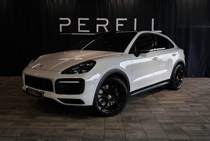 Svart (crayon) Begagnad 2022 Porsche Cayenne GTS SUV | 1 175 000 kr - Bild 1/4
